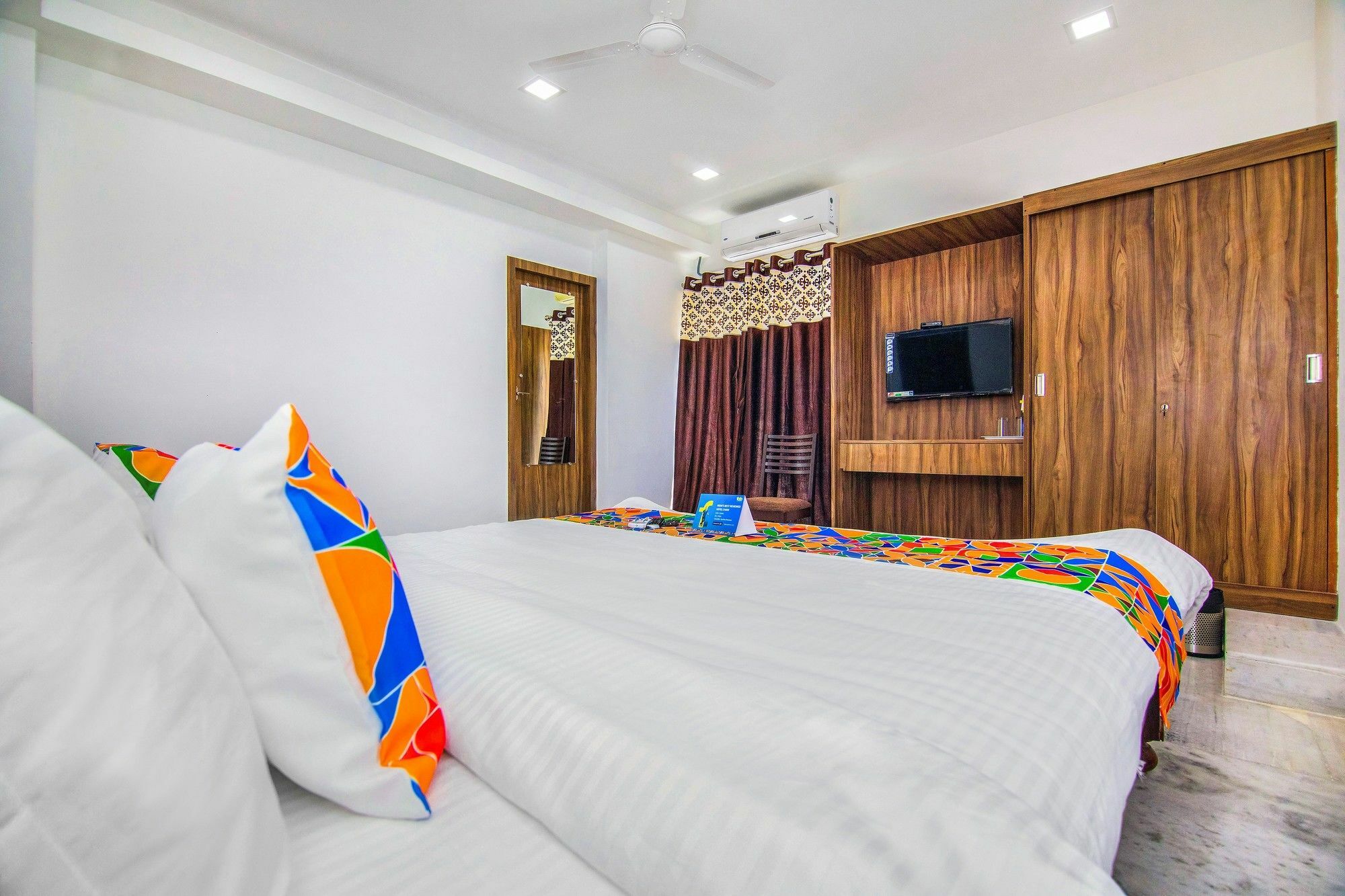Fabhotel Venkeys Service Apartment Mylapore شيناي المظهر الخارجي الصورة