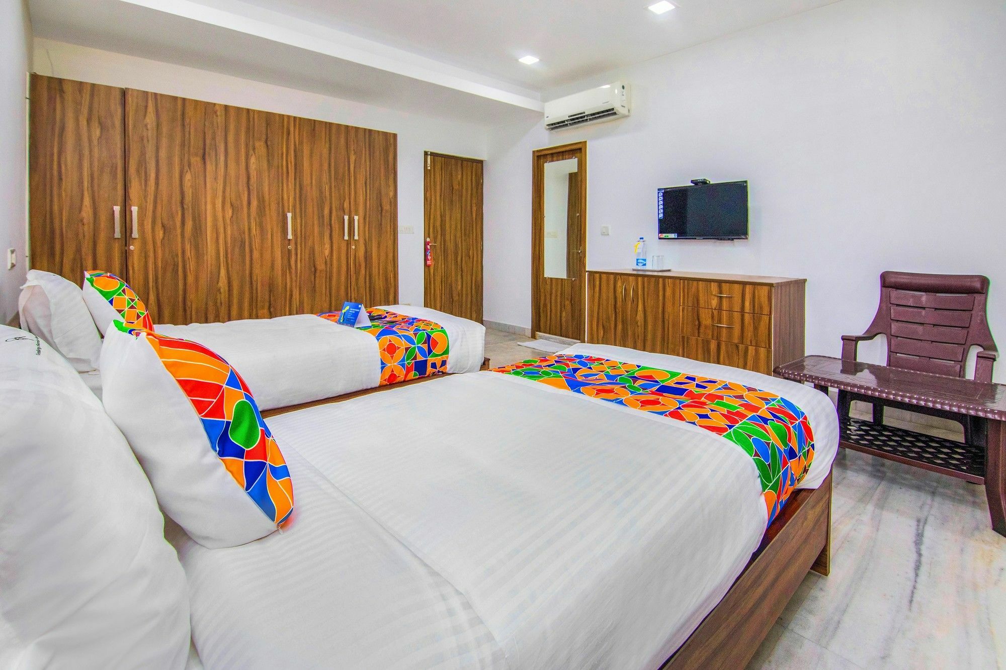 Fabhotel Venkeys Service Apartment Mylapore شيناي المظهر الخارجي الصورة