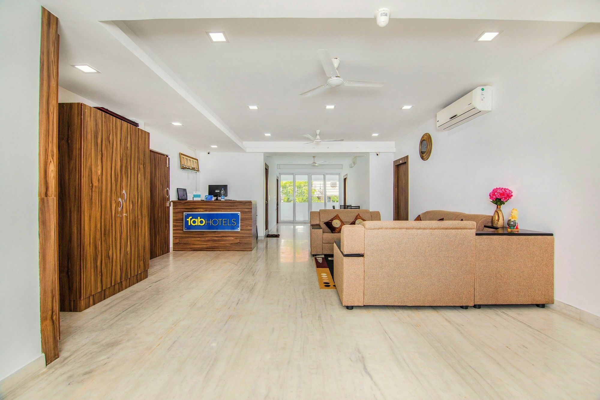 Fabhotel Venkeys Service Apartment Mylapore شيناي المظهر الخارجي الصورة
